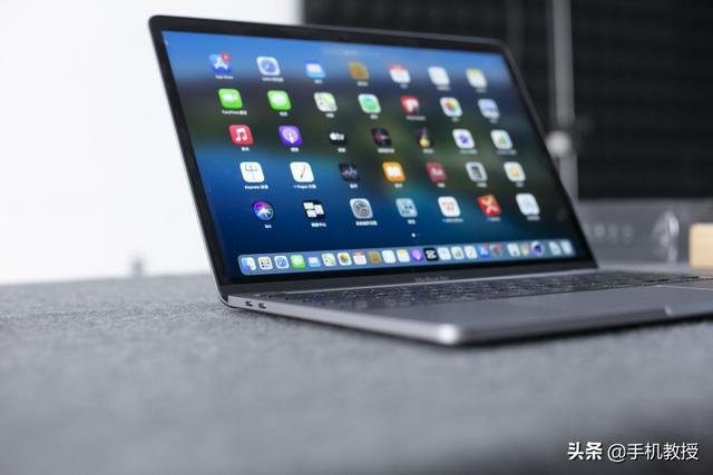 直插、线插、座插、扩展坞这么多形态，MacBook该选哪个？