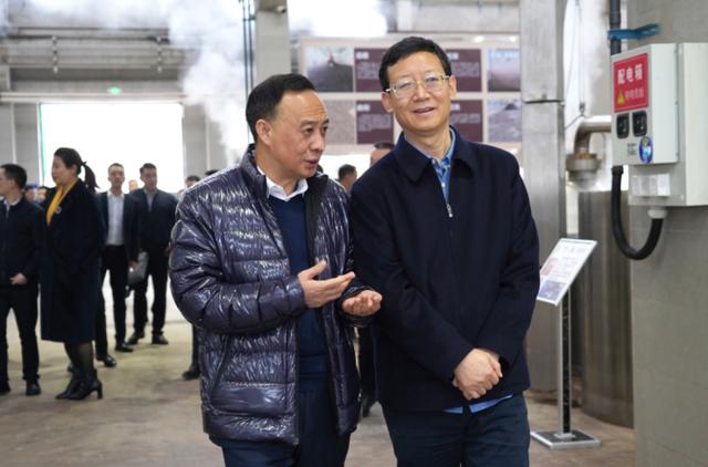 郎酒|郎酒董事长汪俊林热情接待习酒团队，深度交流、共谋发展