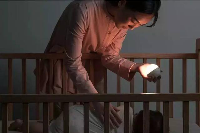 超级宝妈：夜奶难断？收到宝宝的3个“信号”，宝妈抓住时机温和离乳