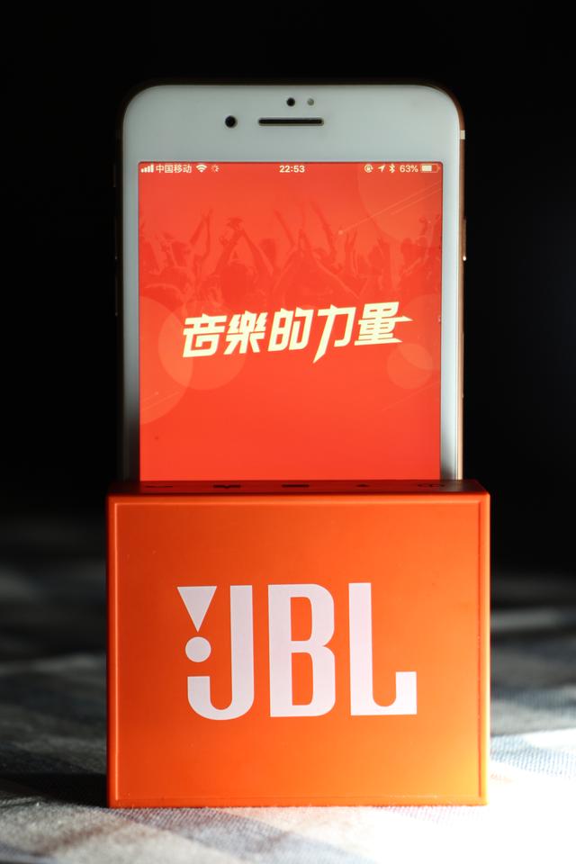 JBL Go 蓝牙小音箱，这块砖头是个什么名堂