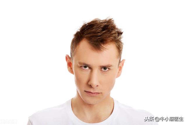 长时间喝酒的人 酒后出现3个反应夜间有3个表现 建议检查肝脏