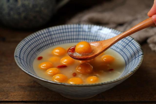 冬季早餐家人就馋它！软糯爽口一咬就流心，不粘牙好消化