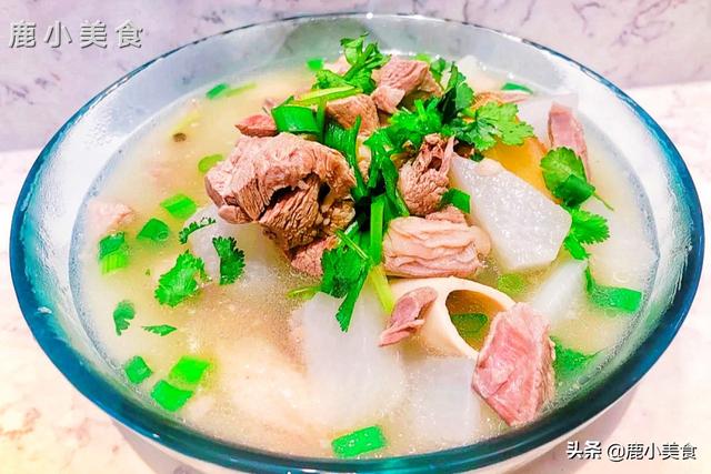 炖羊肉焖羊蝎子时，记住“3不放”，鲜香味道正，肉酥无腥味