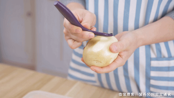超级宝妈@零食到底怎么吃？光靠口感好可不够，关键还要健康营养，还省事