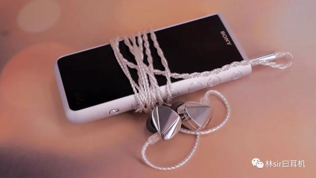 高门望族新中坚——索尼ZX505林氏评测