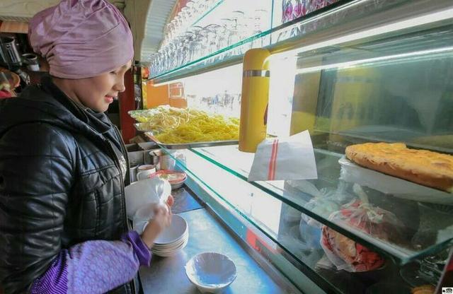 旅行柚子君▲新疆伊犁伊宁市汉人街大巴扎游记