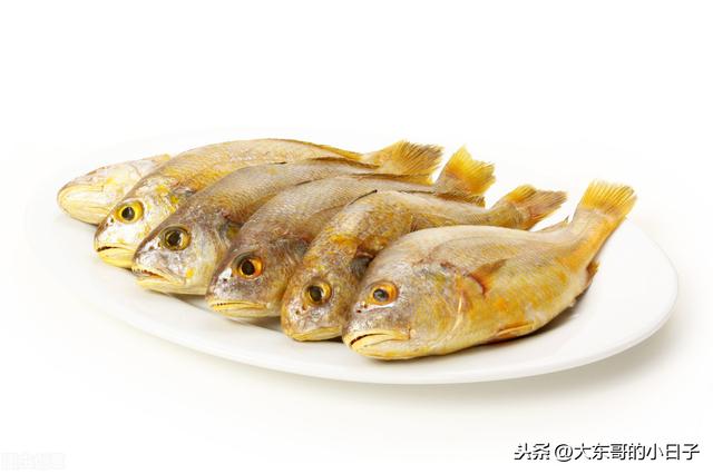思念淡如水|酥到没有渣的小黄鱼做法，骨酥肉嫩易吸收，孩子常吃个头蹭蹭长