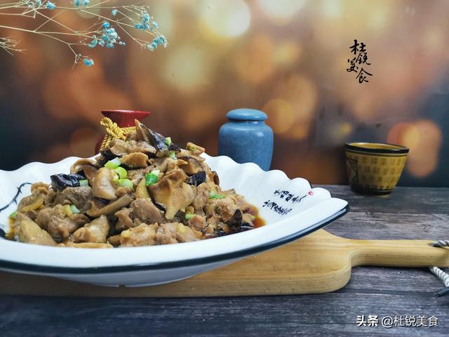你的育儿经▲宝宝不爱吃饭怎么办？试试这道菜，不加1滴油，宝宝抢着吃