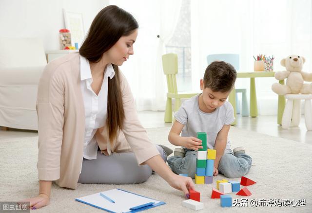 「超级宝妈」培养孩子的思考力，父母懒一点，孩子会更聪明