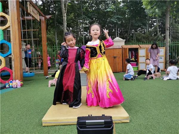 齐鲁东营资讯|亲亲宝贝欢迎“回家”——广饶街道中心幼儿园的开园第一天