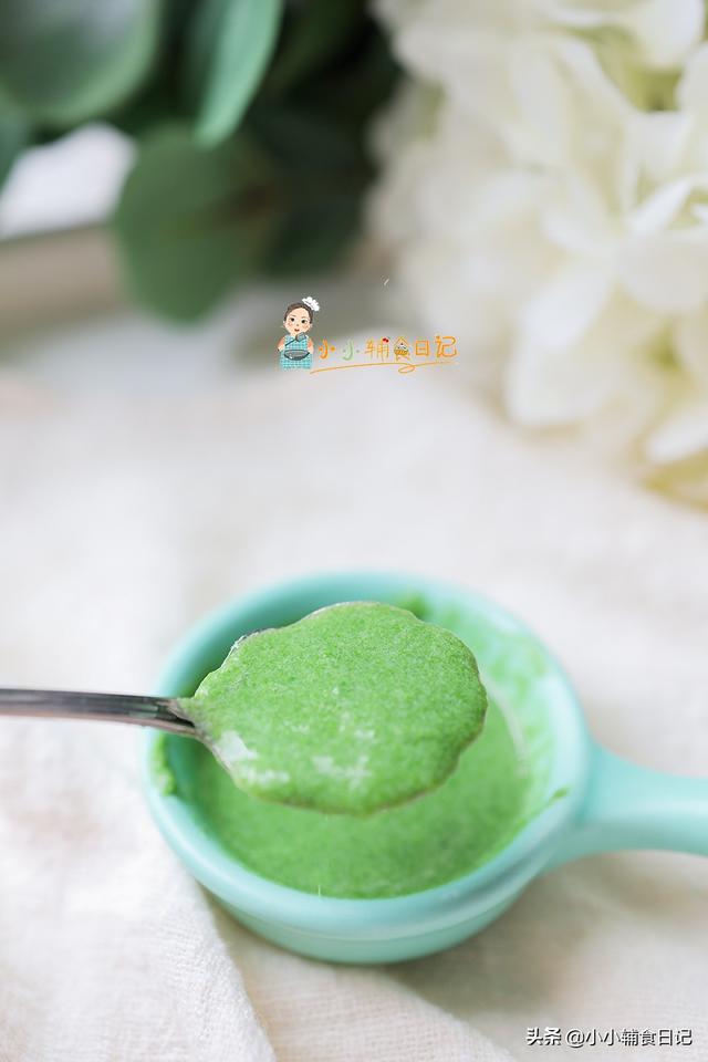 你的育儿经：六个月给娃加辅食你给孩子吃肉了吗？菠菜鸡肉泥