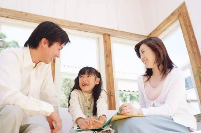 #超级宝妈#“妈妈都这么累了，你怎么还不听话？”，吼的方式对孩子伤害巨大