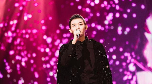 「影视交流地」《我是唱作人》张艺兴自证实力，郑钧给妻子唱歌，霍尊展露高情商