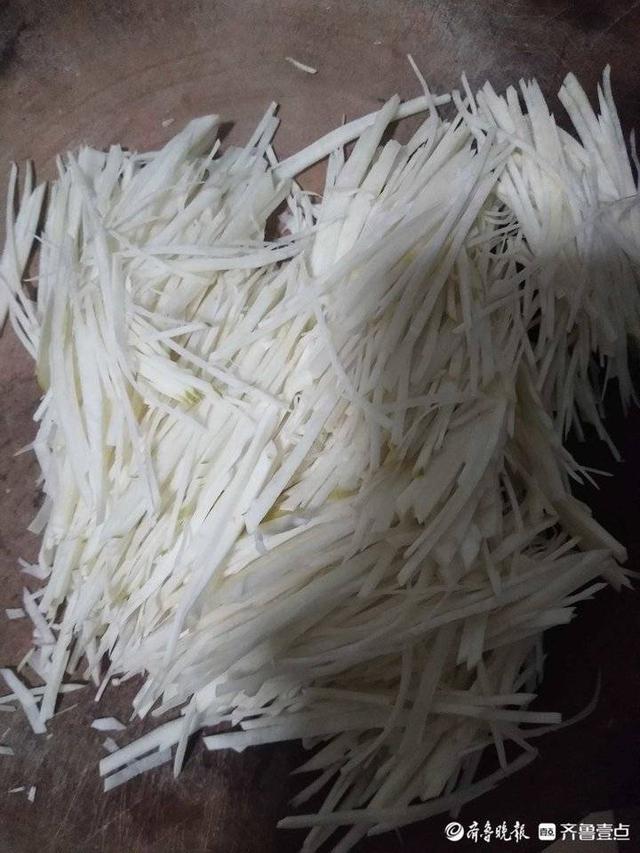 壹粉食堂｜闷辣菜怎么做？口感清脆鲜辣爽口，做一盆能吃好多天