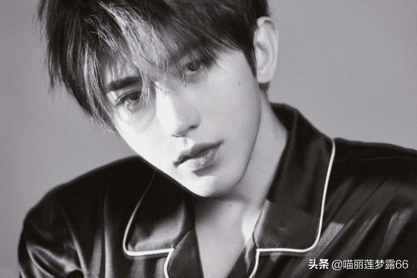 资讯早知道|蔡徐坤怕是个憨憨，称呼沙溢“沙子爹”，谁注意他怎么称呼胡可？