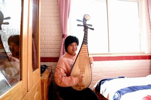 公司|求职遭婉拒，上海90后视障女孩自主创业，成多平台有声书主播