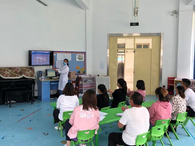 你的育儿经|宁强县巴山镇中心幼儿园开展新冠肺炎防控知识与技能培训