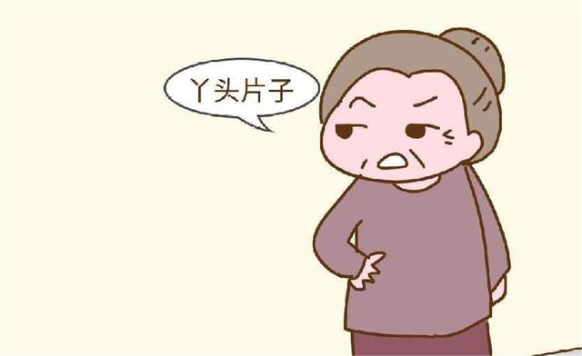 [你的育儿经]新型偏心开始蔓延：宝妈给儿子5只虾，女儿只有2只，却自诩公平？