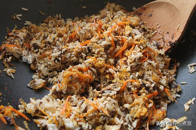 米饭这样做，饭菜一锅出，儿子每次都能多吃半碗，两天不吃就馋