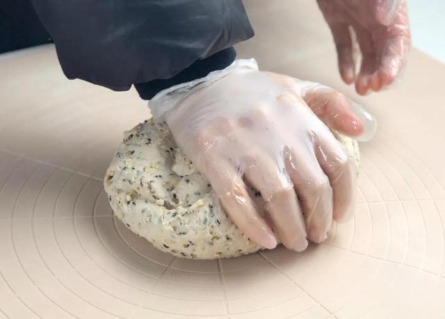 这早餐太有营养，补钙补硒，益智健脑，还能防癌降三高