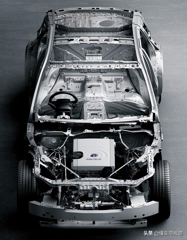 新车 | 丰田亚洲龙同级，售35万元起，新Mirai日本上市