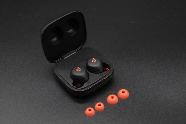 舒适体验，音乐无限---dyplay真无线蓝牙耳机评测