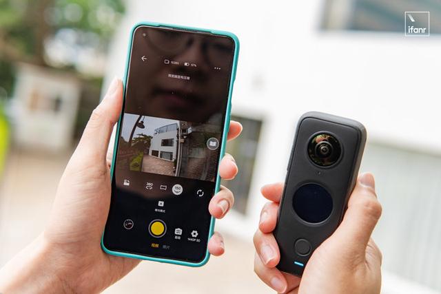 Insta360 One X2 全景相机体验：器小活好