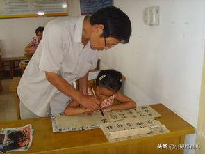 【你的育儿经】五岁男孩竟然写得一手好字，规整似印刷体，家长功不可没
