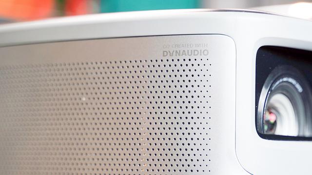 5000元档位投影对决——坚果J10、腾讯极光T6对比测评