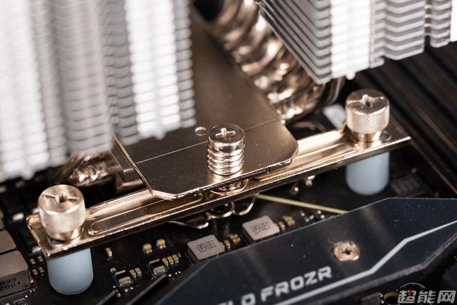 ID-COOLING SE-70风冷散热器评测：高性价比之选