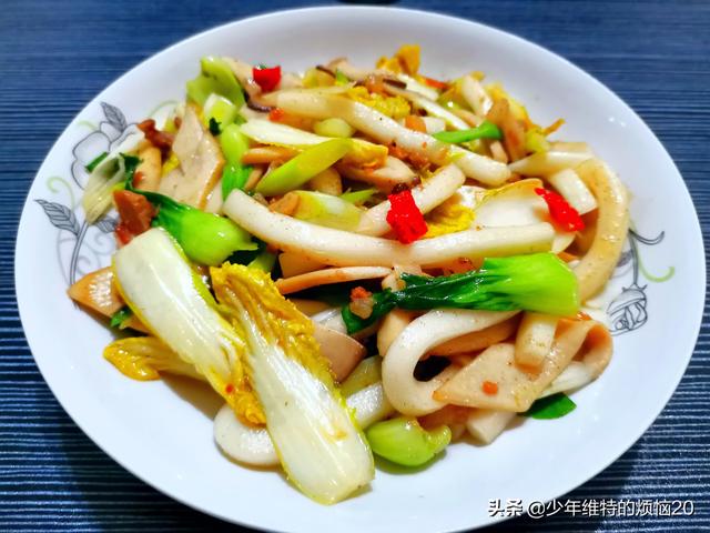 天冷了，此菇别错过，简单搭配出锅快，实惠又下饭，好吃不怕胖