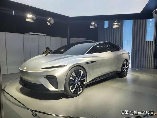 新车丨R标旗舰概念车 上汽R-Aura Concept亮相