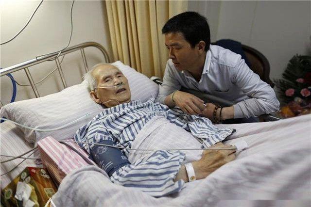 “你怎么还不死，我就有7天丧假”养孩子养成白眼狼父母责任最大