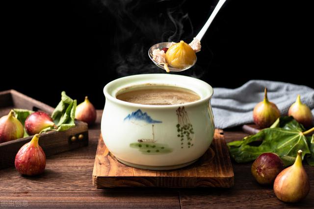 入冬后，推荐2款家常煲汤方法，冬天喝了好暖身子，味道还鲜哦