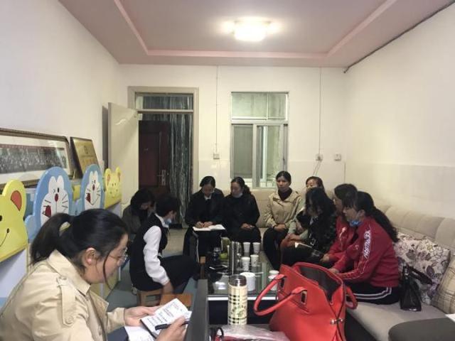 「你的育儿经」富源：中安中心幼儿园举行课题结题研讨活动