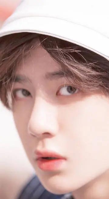 灰色的漩涡|王一博，正能量实力偶像养成