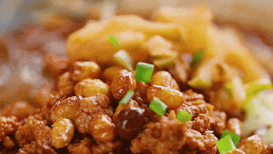 3分钟就能学会，欲罢不能的酸辣粉，秒杀街边小吃店