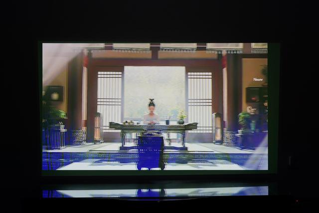 5000元档位投影对决——坚果J10、腾讯极光T6对比测评