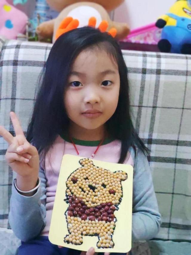 超级宝妈@亲手给父母泡茶、用五谷作画……“谷雨”节气将至，济南一幼儿园小萌娃学传统文化