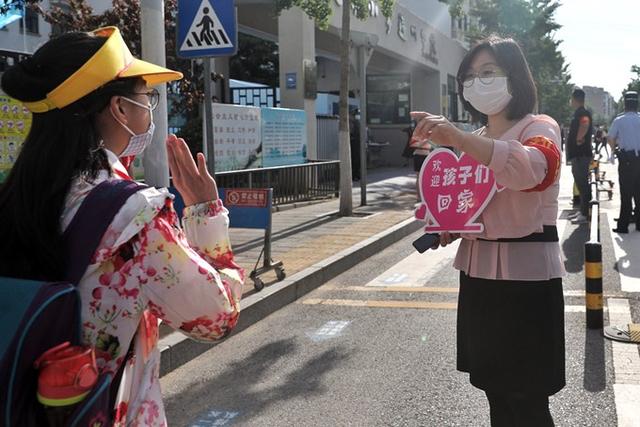 北京日报客户端|返校复课别忽视心理调整，家长该做些什么？