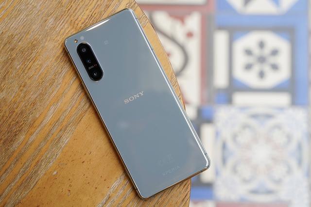 绝美日系轻旗舰Sony Xperia 5 II：三摄人像实战