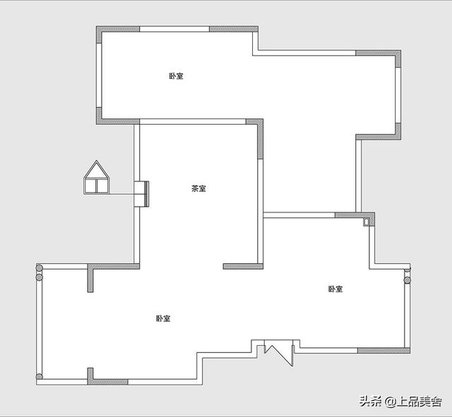 三口之家住371平复式楼，中式风很有特色，房间多不知如何利用