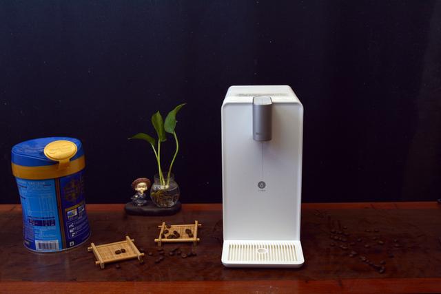 魔凡饮水机体验：4秒沸腾，米家远程操控，支持小爱同学