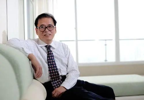 暖先生格调▲“穷爸爸”养出5个博士1个硕士，这样的“人才魔术师”是怎么教育孩子的？