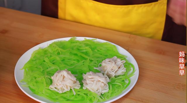 马上过年了，送大家一道“鸿运当头”，脆爽可口，寓意吉祥好运