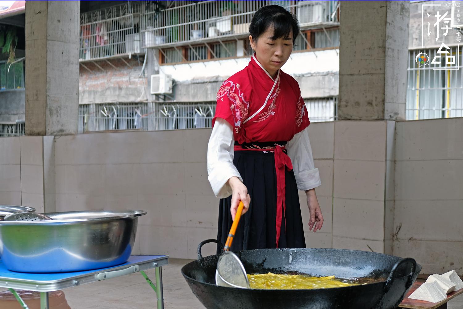 石宝镇|豆腐也能吃出肉的味道，重庆忠县的这道斋菜，专为白居易而做