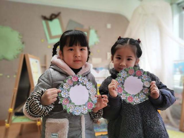 妈妈|长得真像！京都实验幼托园的孩子们纷纷晒出和妈妈的合影