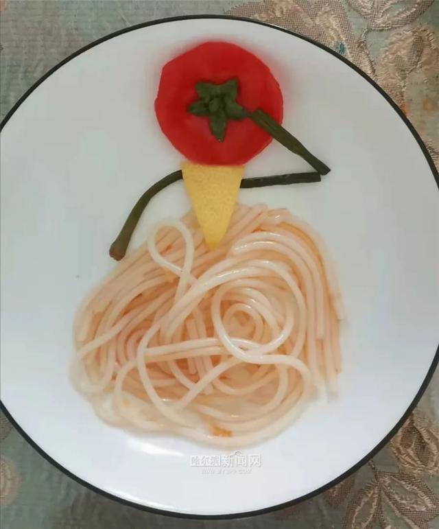 伊人|今天的温暖，都是这碗面给的｜人间烟火味，最抚凡人心