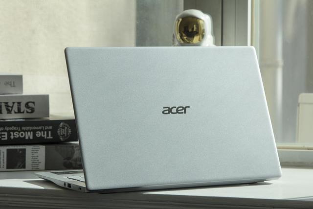 当最轻薄系列遇到锐龙4000系列巅峰性能 Acer 传奇评测