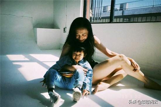 [你的育儿经]姚晨分享儿女日常，幸福妈妈视角满分小暖男惹人羡慕